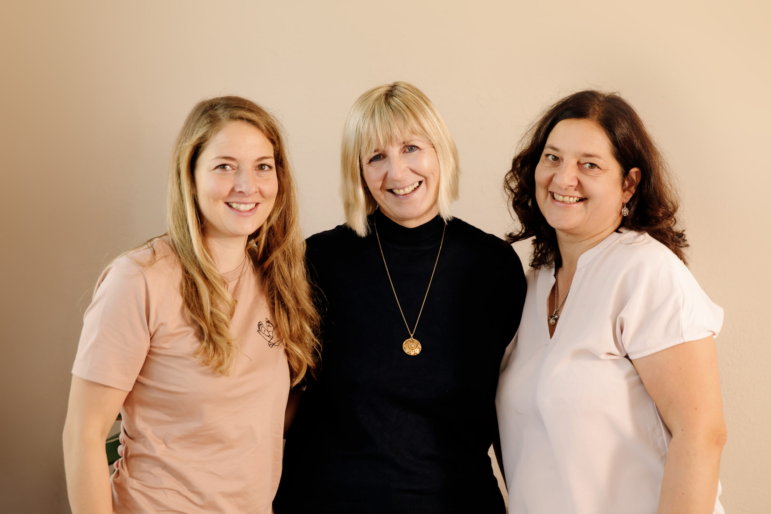 Das Team im Gemeinschaftsraum MaMa